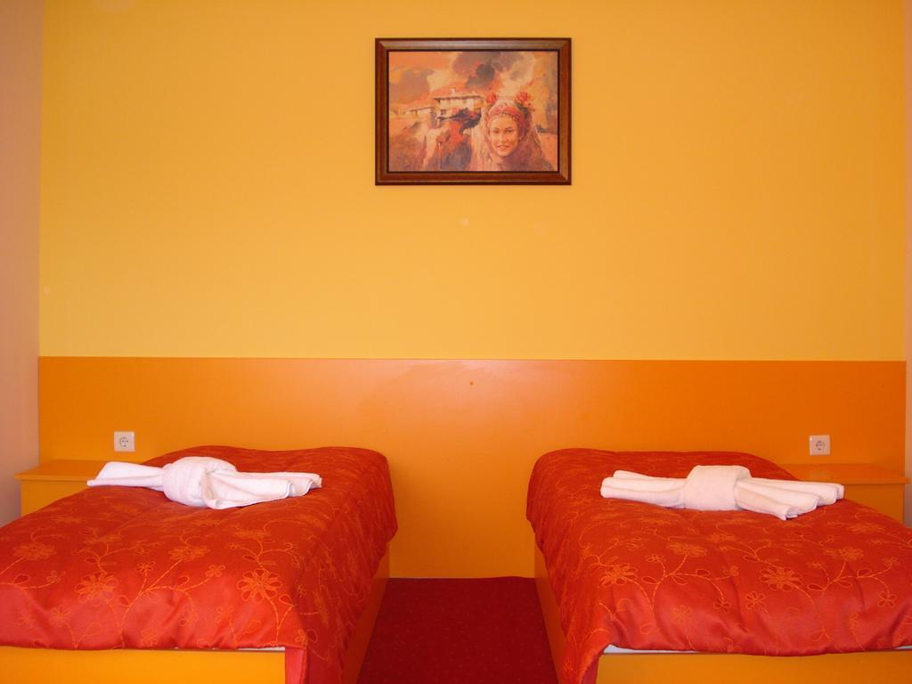 Hotel Tarnovo Veliko Tarnovo Pokoj fotografie